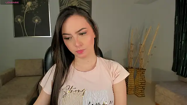 Snapshot of AliceHarper_ chatting on January 2025 11:08:01 PM AliceHarper online show from January 2025 11:08:01 PM