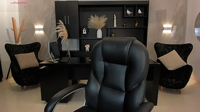 Snapshot of AliceHarper_ chatting on February 2025 03:10:02 AM AliceHarper online show from February 2025 03:10:02 AM