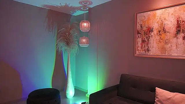 Snapshot of AliceHarper_ chatting on December 2025 06:58:01 PM AliceHarper online show from December 2025 06:58:01 PM