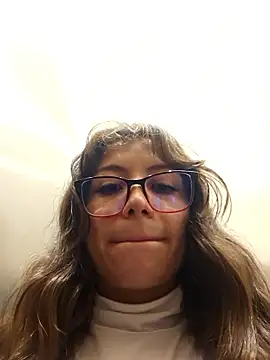 mmmVirginia online show from April 2026 09:23:01 PM