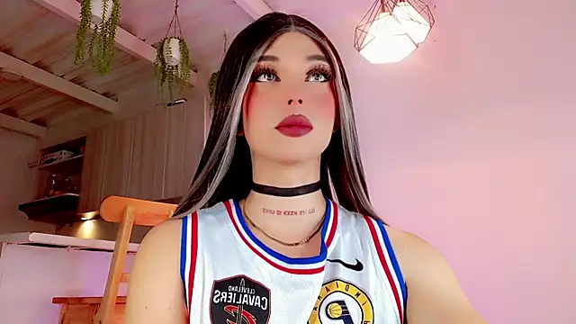 Marian LV online show from February 2025 08:32:02 AM