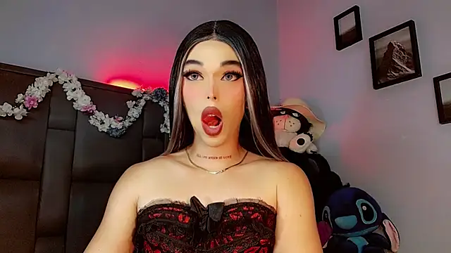 Marian LV online show from October 2025 11:07:01 AM