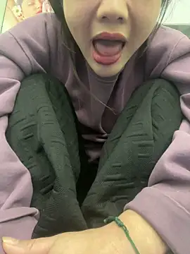 Snapshot of Dawn_hope chatting on February 2025 01:06:01 PM Dawn hope online show from February 2025 01:06:01 PM