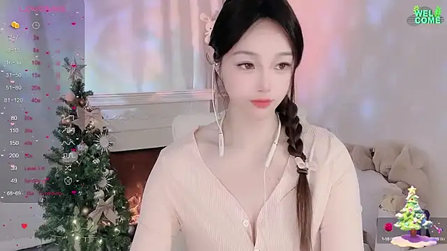 Kiss-18 online show from December 2024 01:22:02 PM