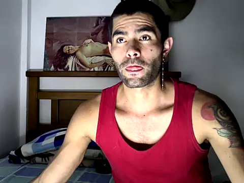 Snapshot of hideonbush051 chatting on October 2025 12:52:01 AM hideonbush051 online show from October 2025 12:52:01 AM