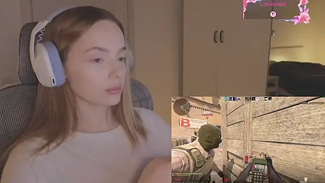  MayShy  online show from October 2025 08:24:02 PM