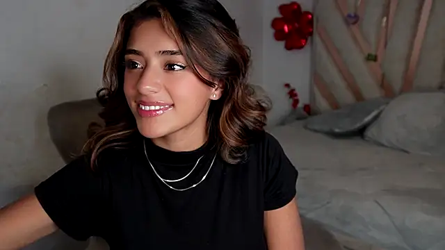 Snapshot of Rebecca_055 chatting on December 2025 02:09:02 AM Rebecca 055 online show from December 2025 02:09:02 AM