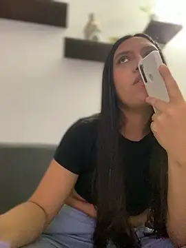 Salome golvert online show from December 2024 10:45:01 PM