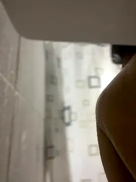 Salome golvert online show from December 2024 11:01:01 PM