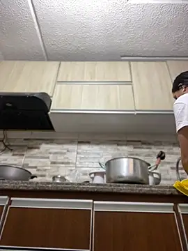 Salome golvert online show from March 2025 09:43:02 PM