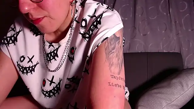 Snapshot of Sexyboy_666 chatting on November 2025 12:29:02 PM Sexyboy 666 online show from November 2025 12:29:02 PM