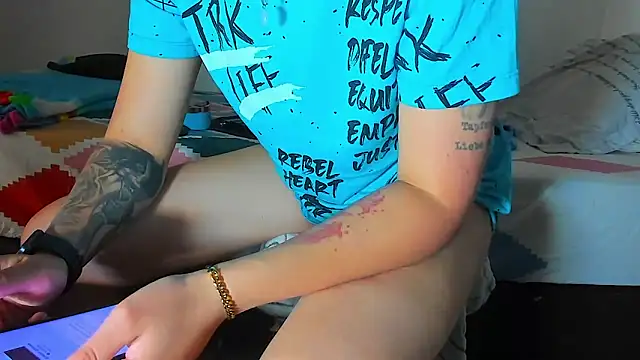 Sexyboy 666 online show from December 2025 01:38:01 PM