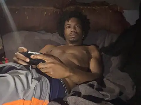 SlimeCrownzOut5 online show from March 2026 12:00:02 PM