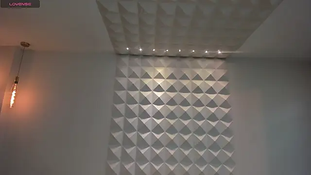 AnaisNin online show from December 2025 11:18:01 AM