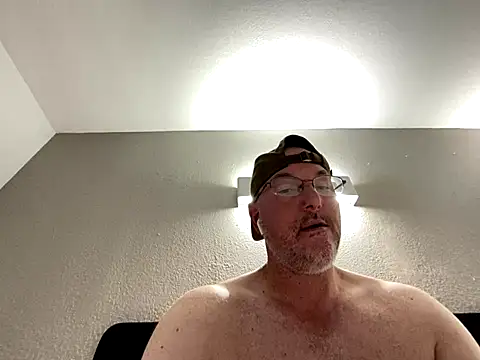 KrixKross online show from December 2025 04:06:01 AM