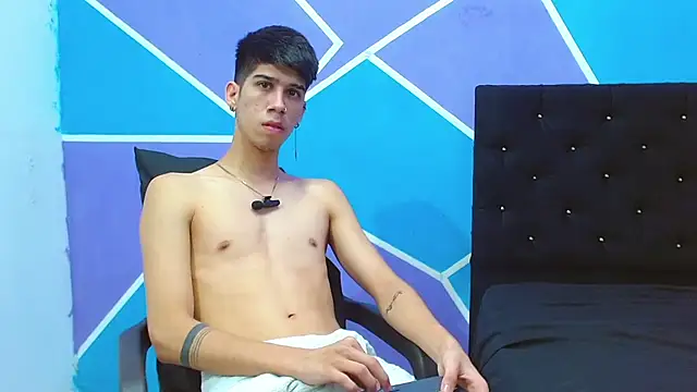 jhony-sex online show from December 2024 06:36:01 AM