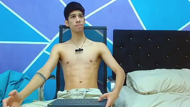 jhony-sex online show from January 2025 09:05:01 AM