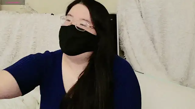 Kara-Nuna online show from November 2025 04:51:02 PM