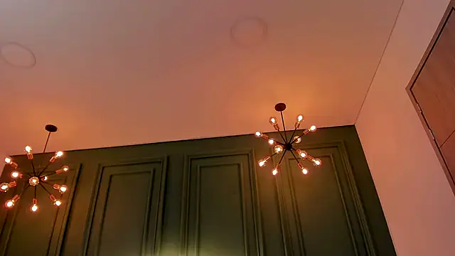 IrisBaker online show from January 2025 09:03:01 PM