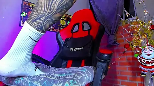 smoker445 online show from November 2025 07:34:02 AM