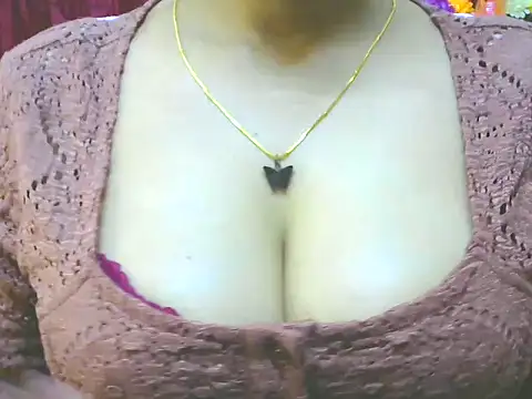 ishmita99 online show from February 2025 11:54:02 AM