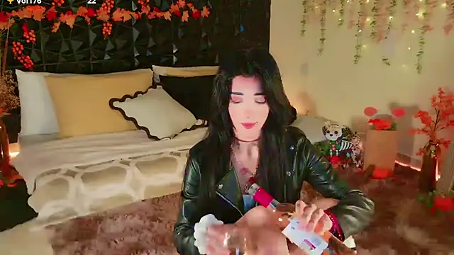 Snapshot of Finibondi chatting on November 2025 05:51:01 AM Finibondi online show from November 2025 05:51:01 AM