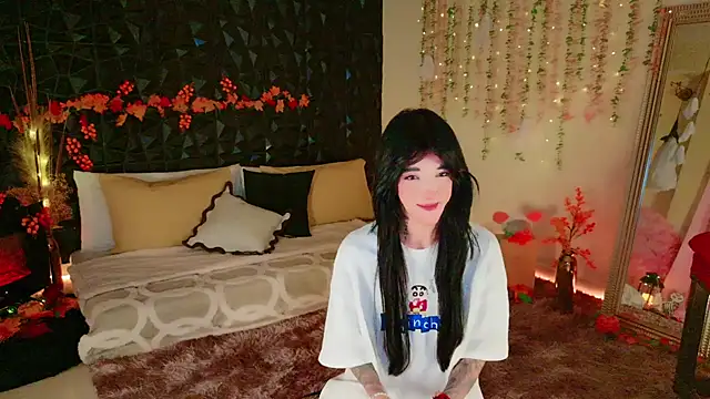 Snapshot of Finibondi chatting on November 2025 06:45:01 AM Finibondi online show from November 2025 06:45:01 AM