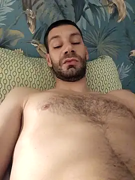 Snapshot of litleboy92 chatting on April 2026 12:08:01 AM litleboy92 online show from April 2026 12:08:01 AM