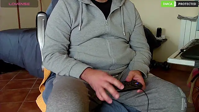 MultiOrgasmicLover online show from December 2024 08:26:01 AM