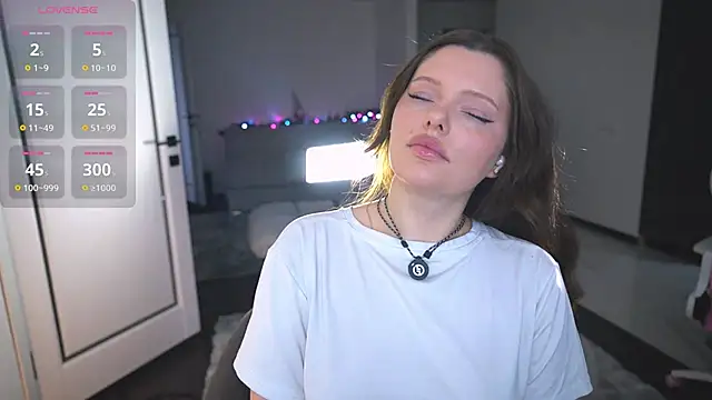 Your Sweet Julia online show from March 2026 06:24:02 AM