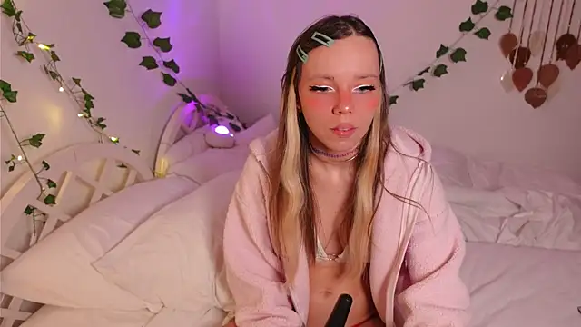 Ayra Lust online show from September 2025 10:59:02 PM