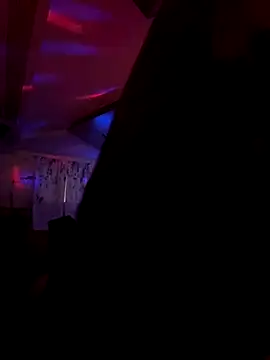 andreinitahg online show from November 2025 09:17:01 PM