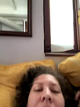 andreinitahg online show from December 2025 12:11:02 PM