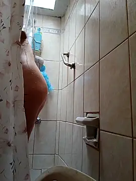 Elenitacandy online show from December 2025 06:05:02 PM