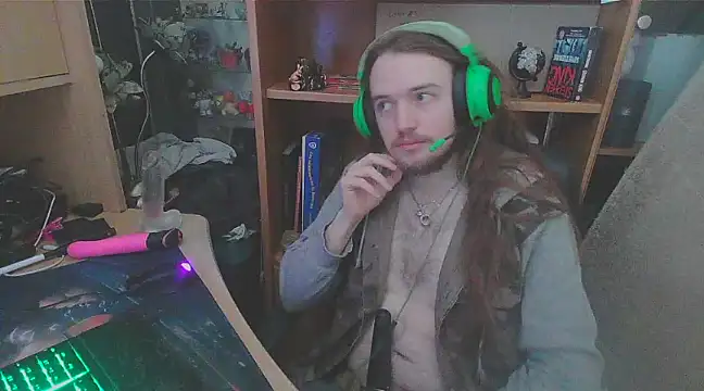 Snapshot of nicolasdumand21 chatting on February 2025 03:59:02 PM nicolasdumand21 online show from February 2025 03:59:02 PM