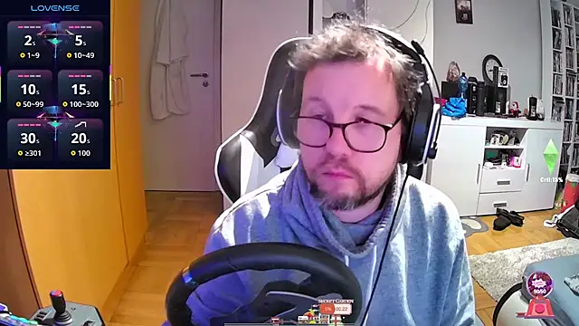 Snapshot of larsgessner30 chatting on March 2026 09:42:02 PM larsgessner30 online show from March 2026 09:42:02 PM