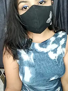 Snapshot of Tanvi-patil chatting on April 2026 04:44:02 PM Tanvi-patil online show from April 2026 04:44:02 PM