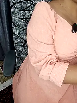 Snapshot of Tanvi-patil chatting on April 2026 07:00:02 AM Tanvi-patil online show from April 2026 07:00:02 AM