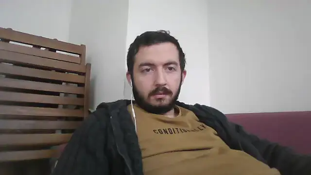 laynufff online show from December 2024 12:12:02 PM