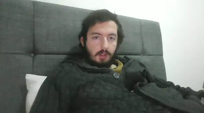 laynufff online show from March 2025 07:20:02 PM