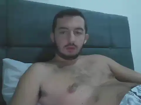 laynufff online show from October 2025 05:00:01 PM