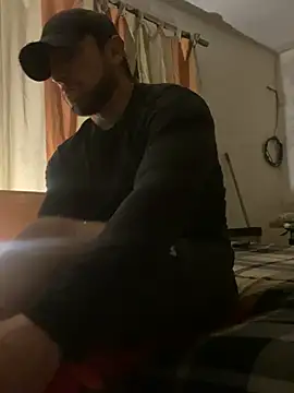 Snapshot of FumesClouds chatting on January 2025 06:25:02 AM FumesClouds online show from January 2025 06:25:02 AM