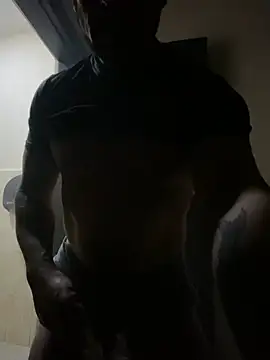 Snapshot of FumesClouds chatting on January 2025 12:03:01 AM FumesClouds online show from January 2025 12:03:01 AM