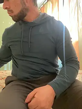 Snapshot of FumesClouds chatting on January 2025 10:34:01 PM FumesClouds online show from January 2025 10:34:01 PM