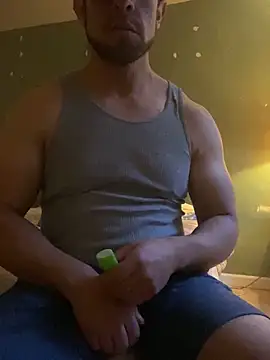 Snapshot of FumesClouds chatting on January 2025 12:57:02 AM FumesClouds online show from January 2025 12:57:02 AM