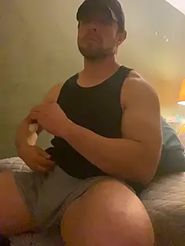 Snapshot of FumesClouds chatting on January 2025 12:43:01 PM FumesClouds online show from January 2025 12:43:01 PM