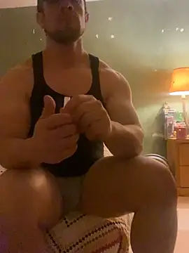 Snapshot of FumesClouds chatting on February 2025 02:35:01 AM FumesClouds online show from February 2025 02:35:01 AM