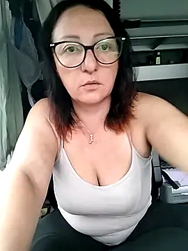 cuplubijoanna online show from November 2025 07:54:01 AM