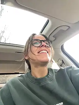 JuicyFruits93 online show from March 2025 08:40:01 AM