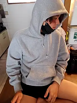 Snapshot of MANNZAAo06 chatting on December 2024 04:12:01 AM MANNZAAo06 online show from December 2024 04:12:01 AM